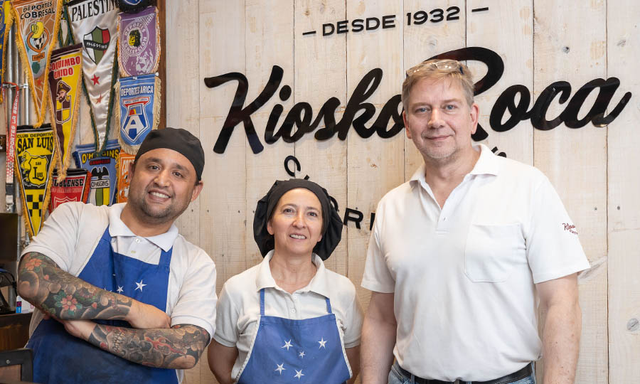 Parte del team de Kiosko Roca de Hurfanos