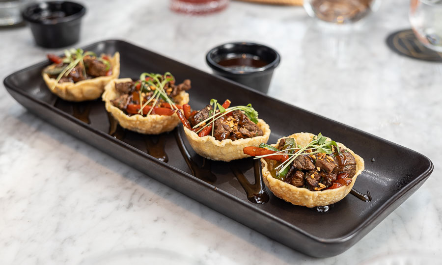 Open Wantan de Lomo Saltado