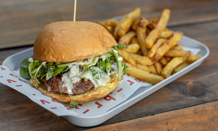 Hamburguesa Famosa cheddar