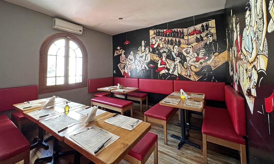El 2 piso del restaurante Mir Vos de Providencia