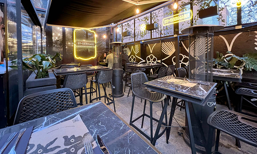 La terraza inicial de Caoba
