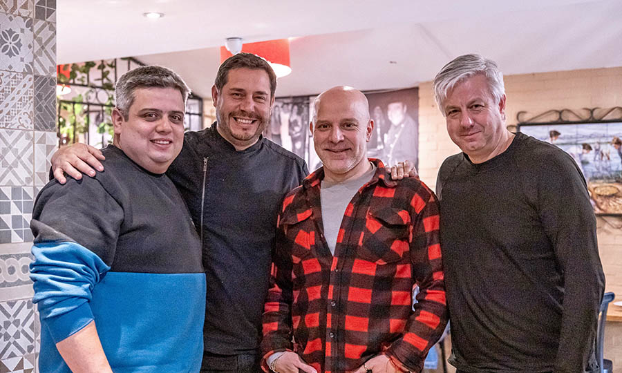 El Chef y parte del panel de crtica - La Cocina de Javier