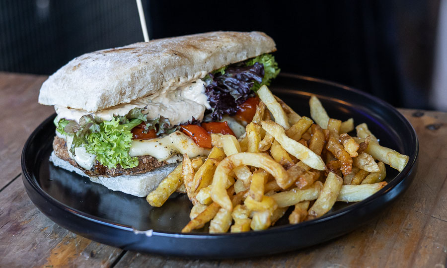 Glorioso Sndwich vegano de milanesa