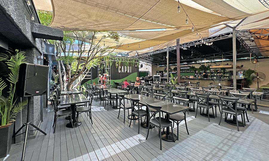 La gran terraza del Capri en La Dehesa - Capri - La Dehesa