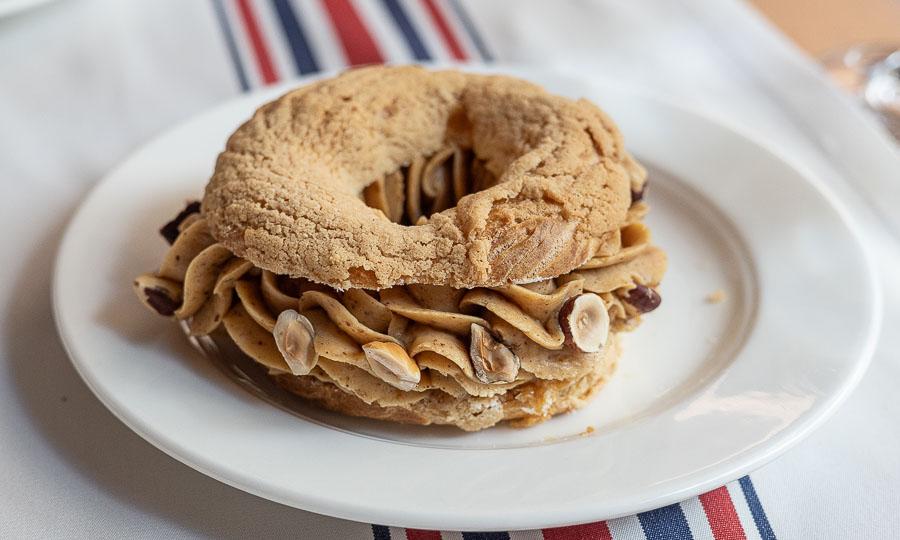 Magistral Pars Brest, con praline de avellanas y almendras