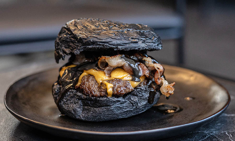 BLCK -Black- Burger  - BLCK Gastrobar