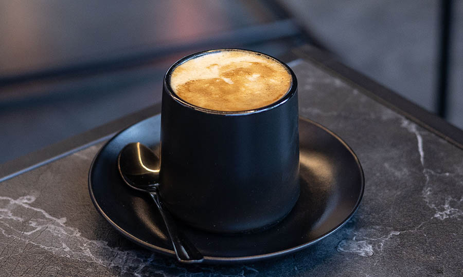 Caf Flat White - BLCK Gastrobar