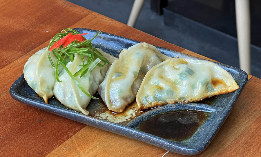 Gyosas veganas de championes