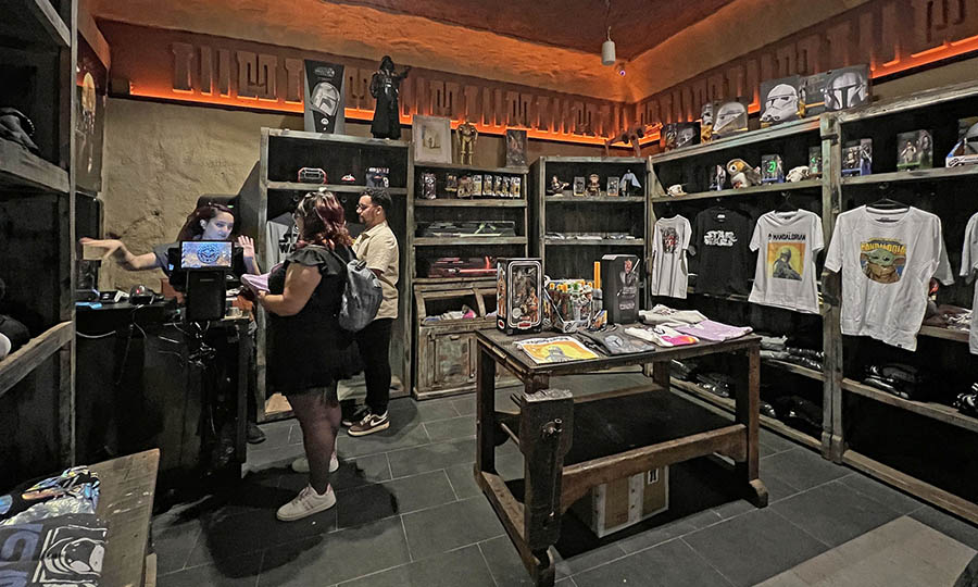 La tienda oficial de Star Wars al interior de Nowas Cantina