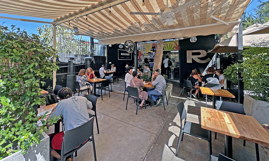 Terraza general de Recreo con Hambre