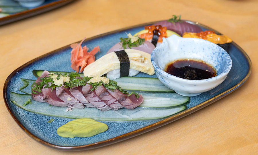 Nigiri moriawase y Tuna tataki