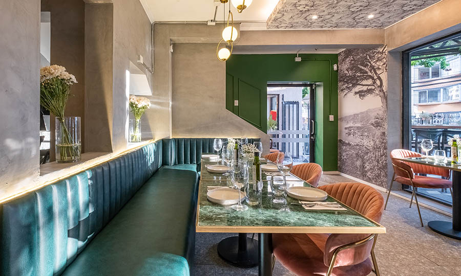 El saln interior de Rapallo Trattoria