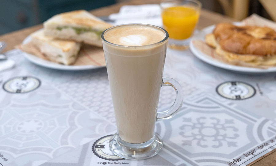 Caf latte a la chilena