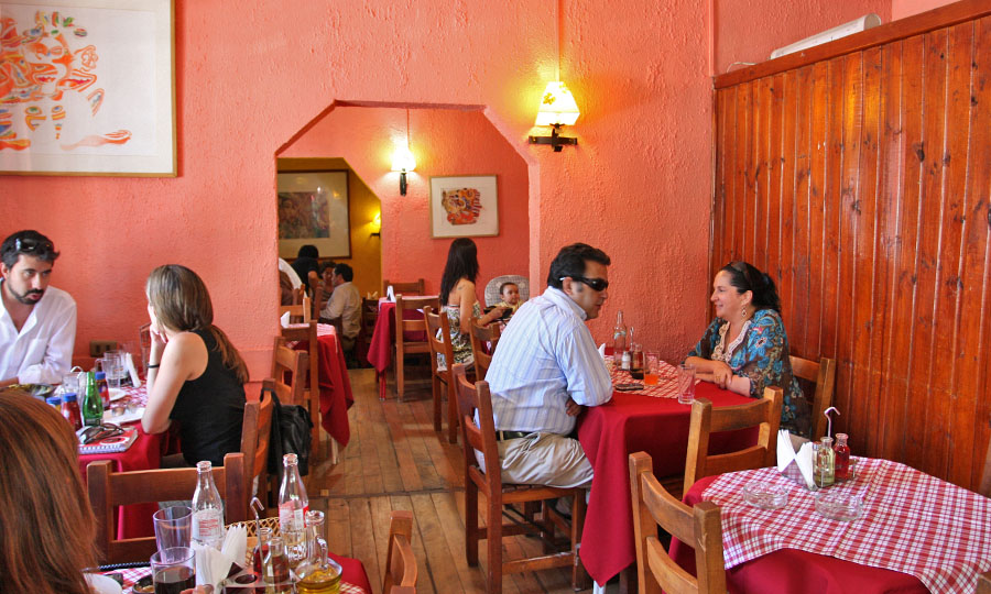 Los salones interiores de Galindo