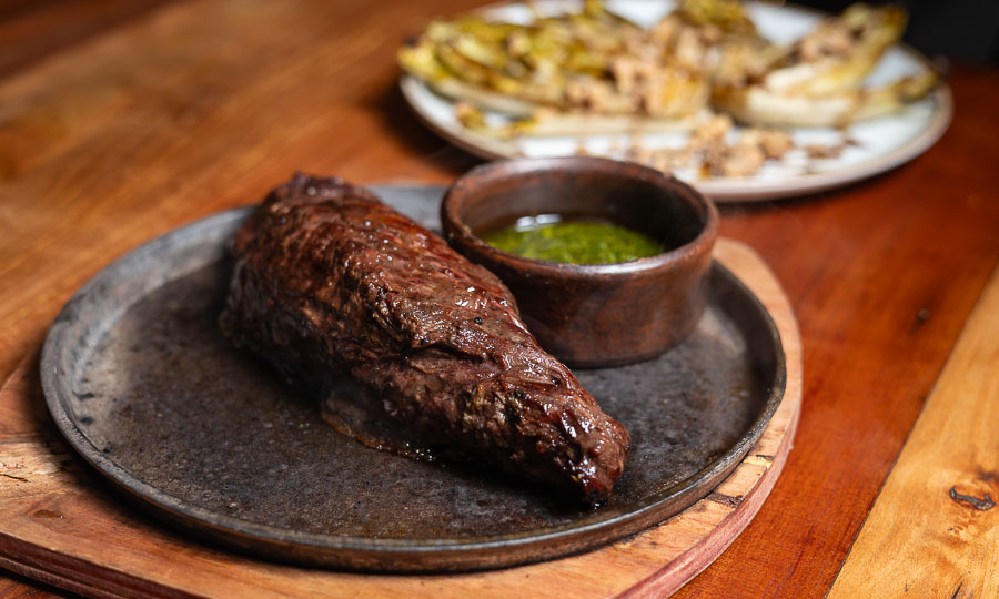 Muy buen trozo de Pollo barriga a la parrilla 