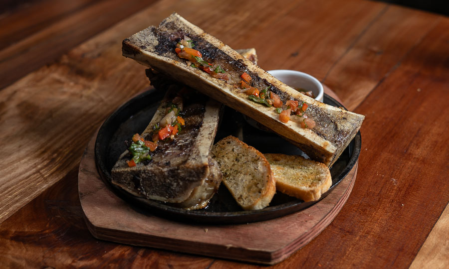 Patachero Tutano asado con tostadas