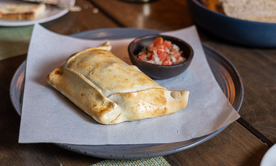 Carnosa Empanada de pino