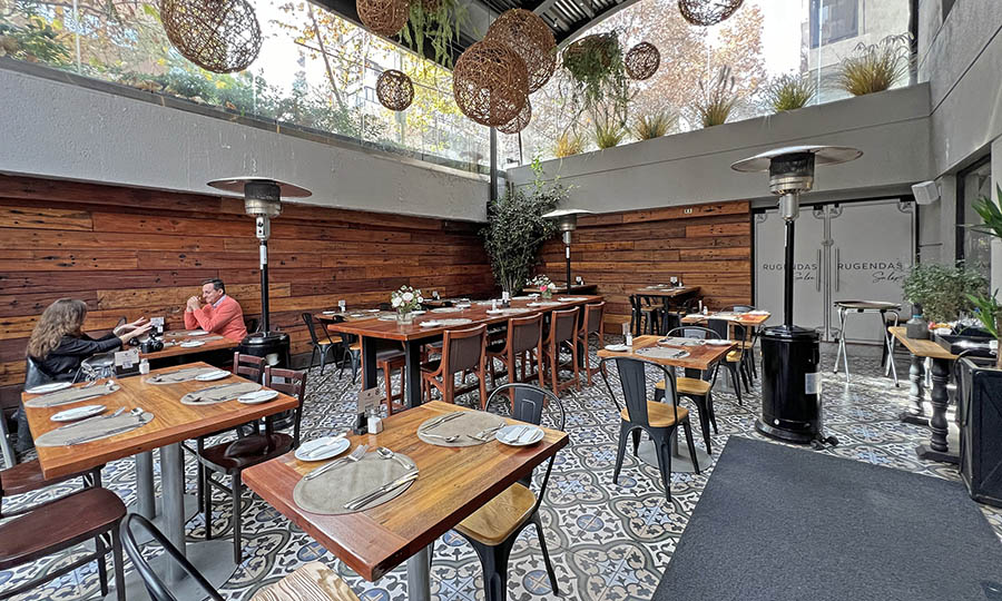 La gran terraza bajo nivel de Rugendas