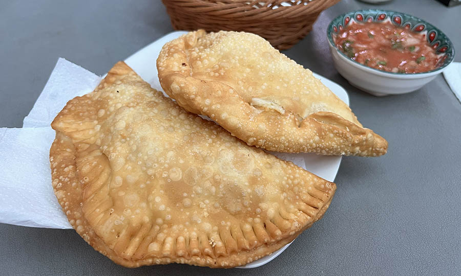 Buenas Empanadas fritas de Queso y de Camarn Queso