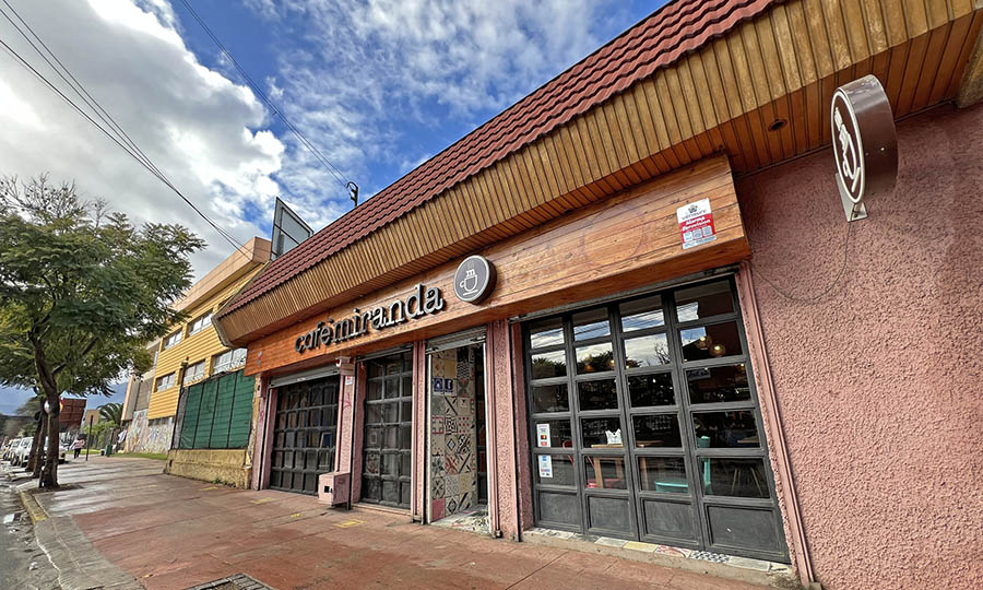 Fachada del Caf Miranda en Quillota