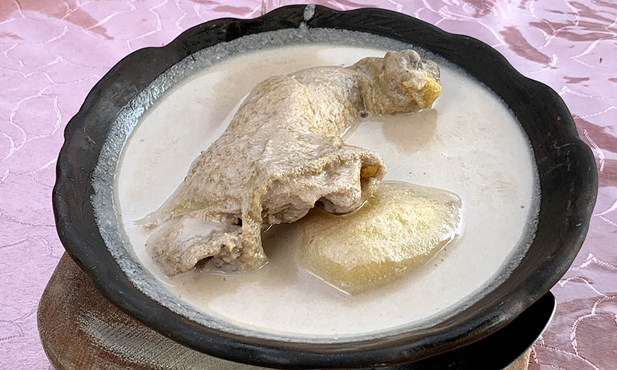 Histrica cazuela nogada en La Bodeguita de Muoz - La Bodeguita de Muoz  San Esteban