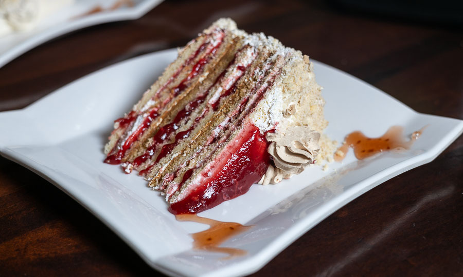 Torta bizcocho frambuesa crema