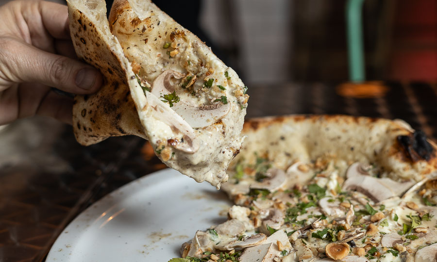 Celestial Pizza Tartufo e fungi 