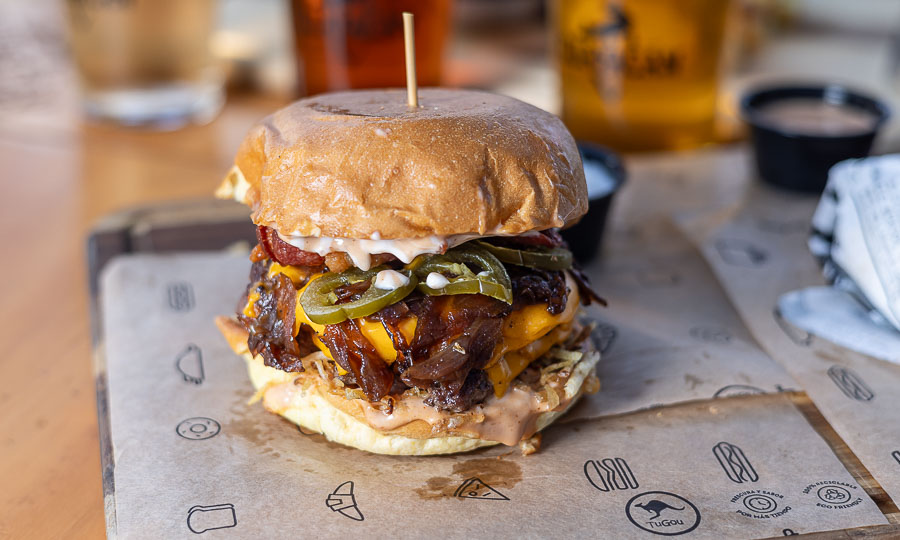 Rica Guayacan Burger doble