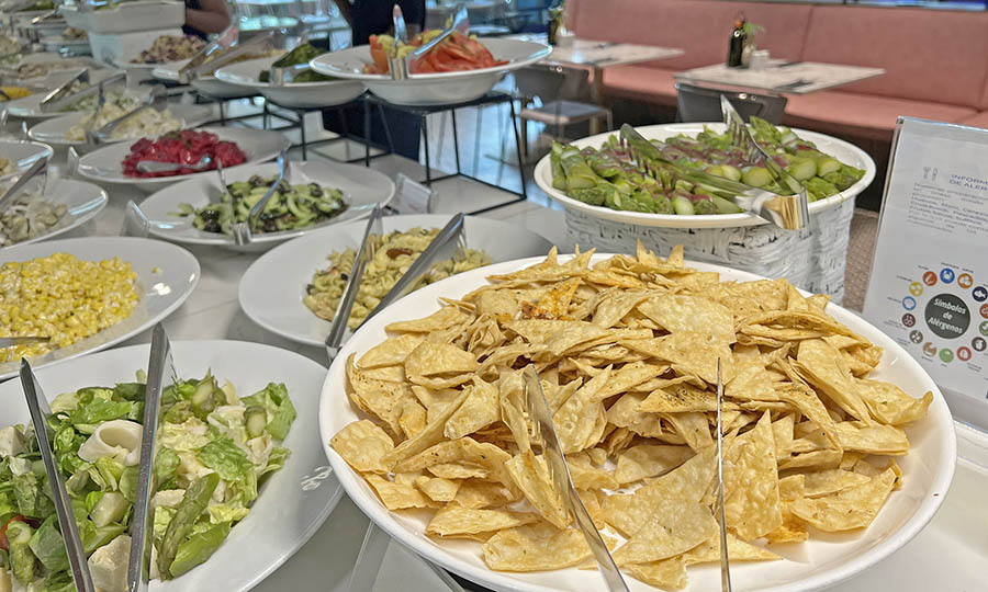 El bufet de ensaladas de NUNA Restaurante