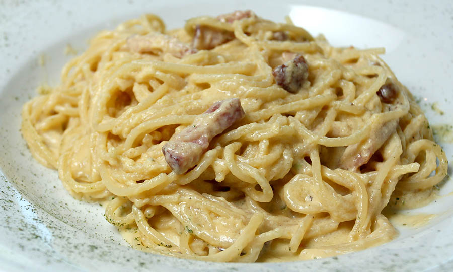 Carbonara r�stica - Maniero