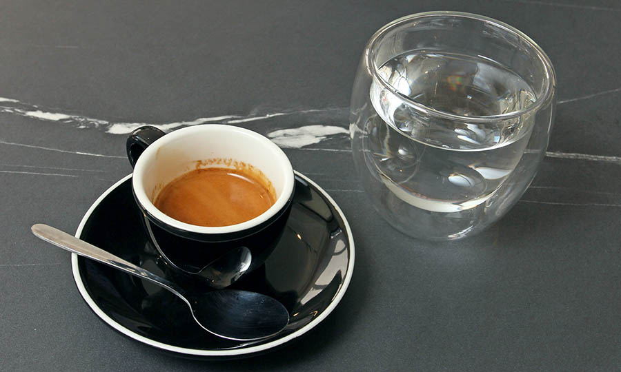 Caf� Espresso de especialidad - V�a Cafetera