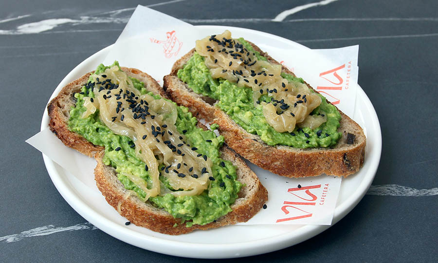 Tostadas palta - V�a Cafetera
