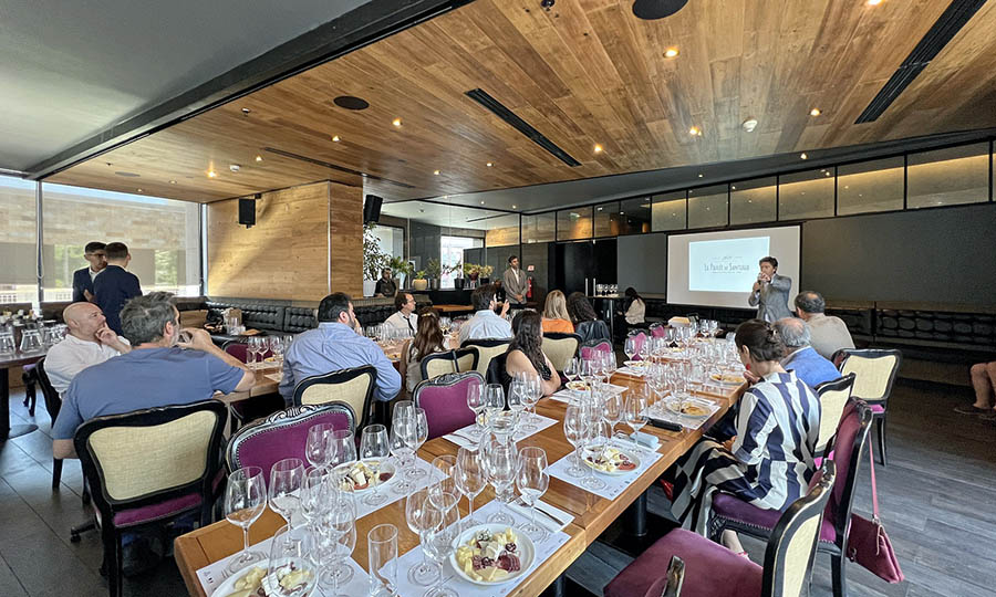 El 2º piso y sala de eventos de Barrica 94 - Barrica 94 Los Trapenses