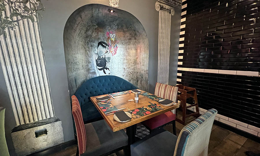 El saln lateral Oporto Salvaje - Oporto Salvaje