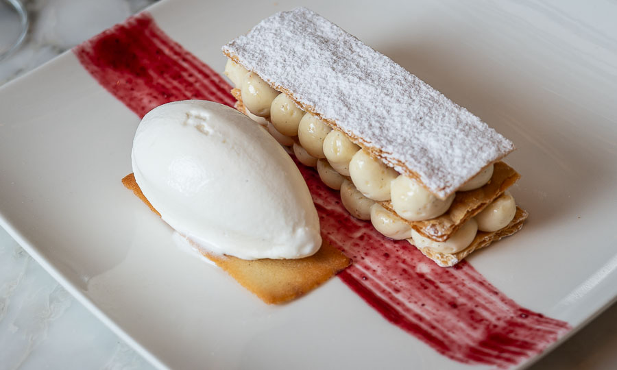 Millefeuille de vanille et frambroises