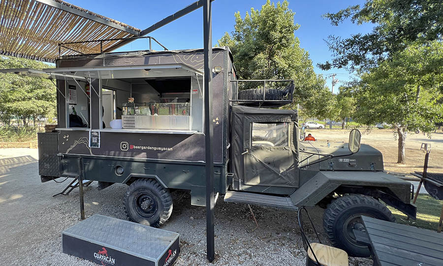 El foodtrack con la cocina del Rincn Guayacn