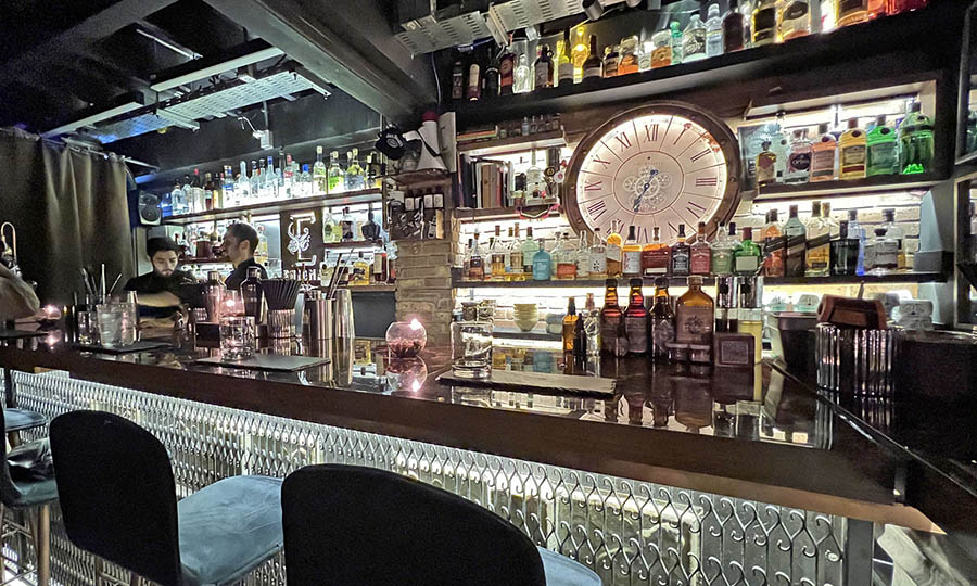El bar de Bar Enigma