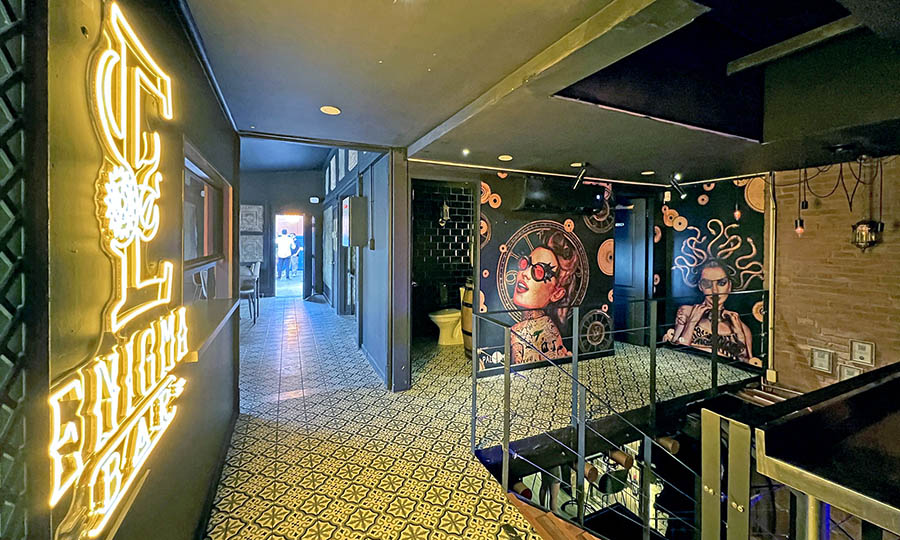 El 2 piso de Bar Enigma