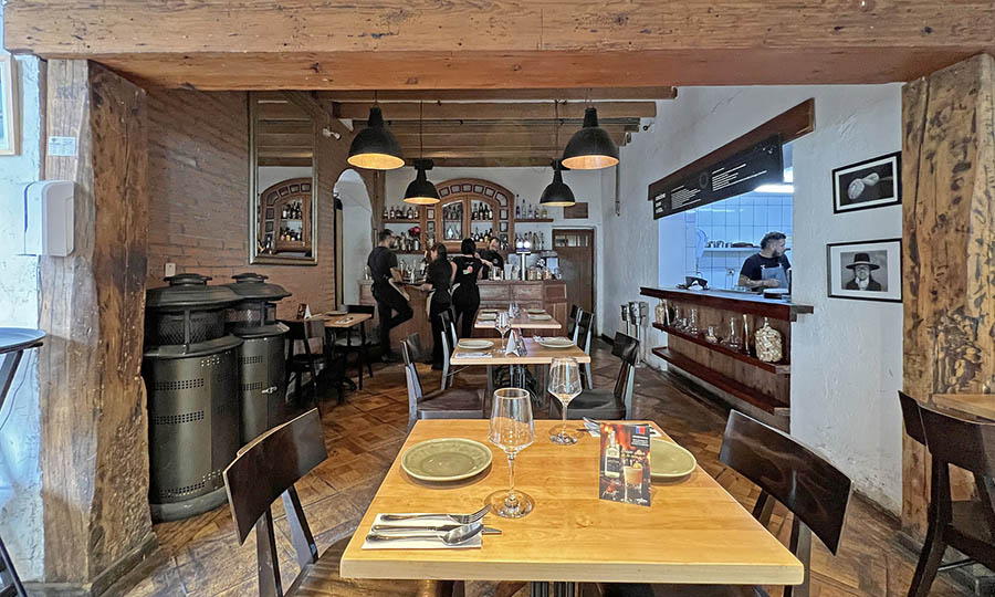 El saln interior de Mulato Restaurante