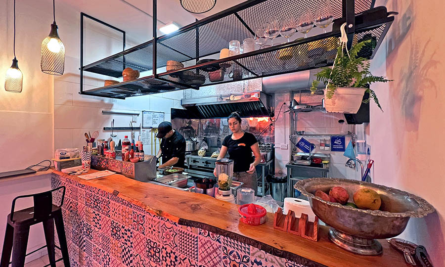 La cocina a la vista de Cabrn Taquera