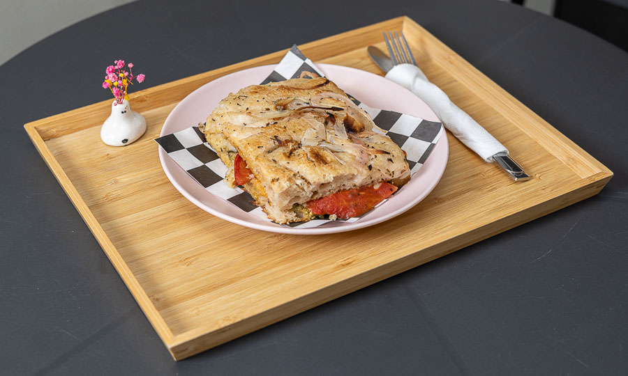 Focaccia caprese