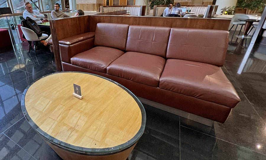 Mobiliario de decoracin de Akn Bar Lounge - Akun Lounge Bar - Marriott