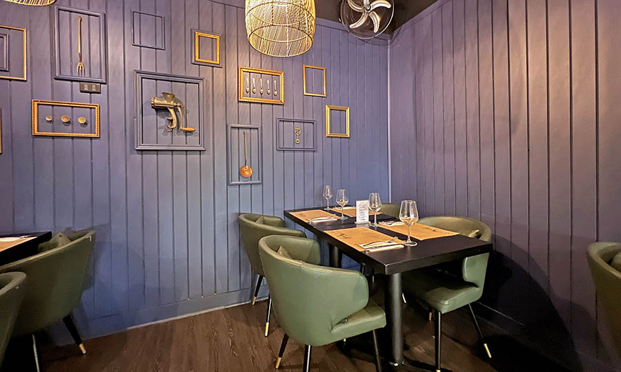Saln comedor de Kilu, a la izquierda - Kil Casa de Carnes