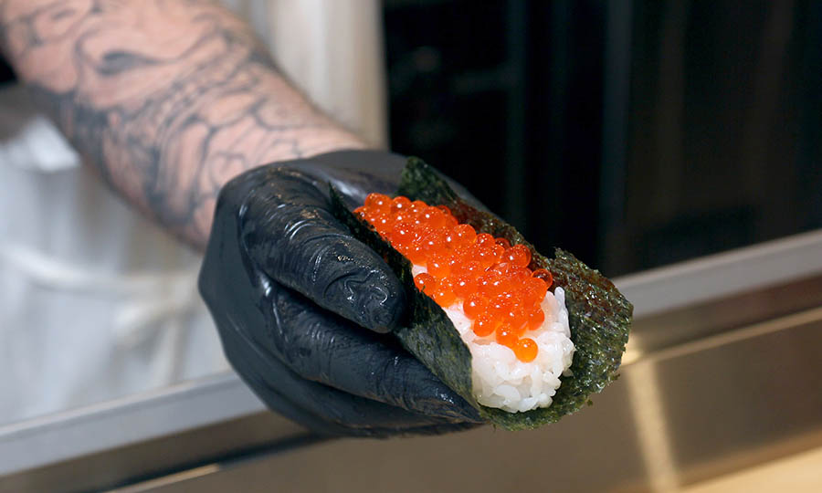 Poderoso Temaki Ikura (huevas de salmn)