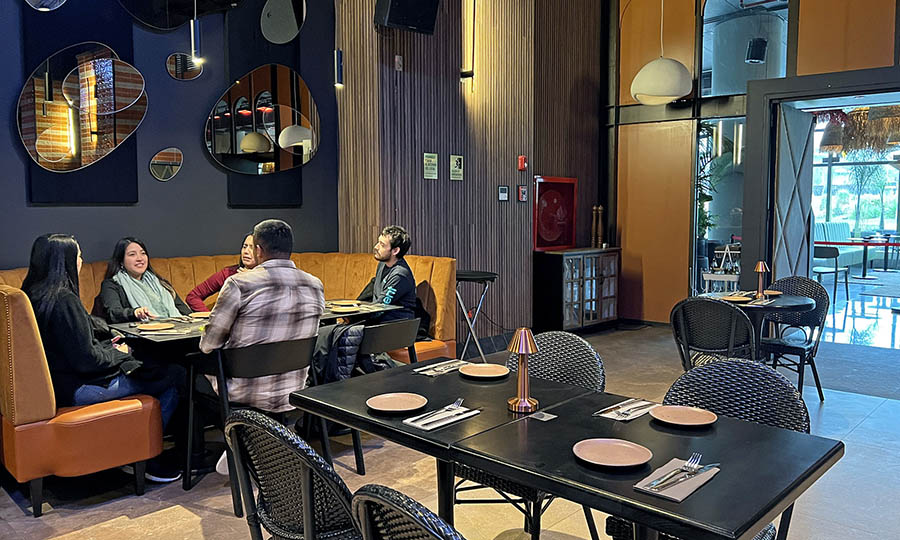El gran saln interior de Bardot - Bardot Dance Club