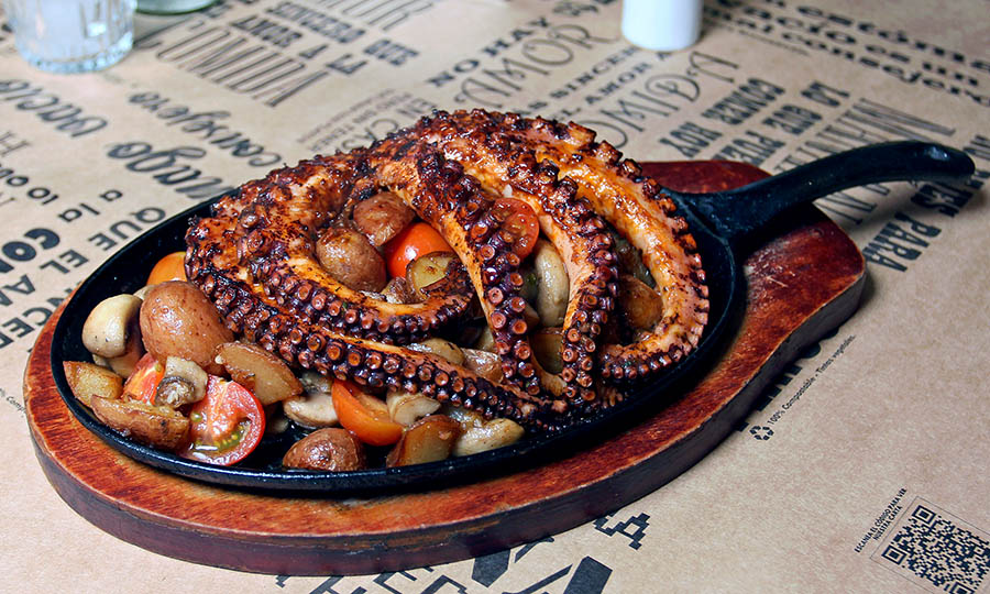 Glorioso Pulpo a las brasas