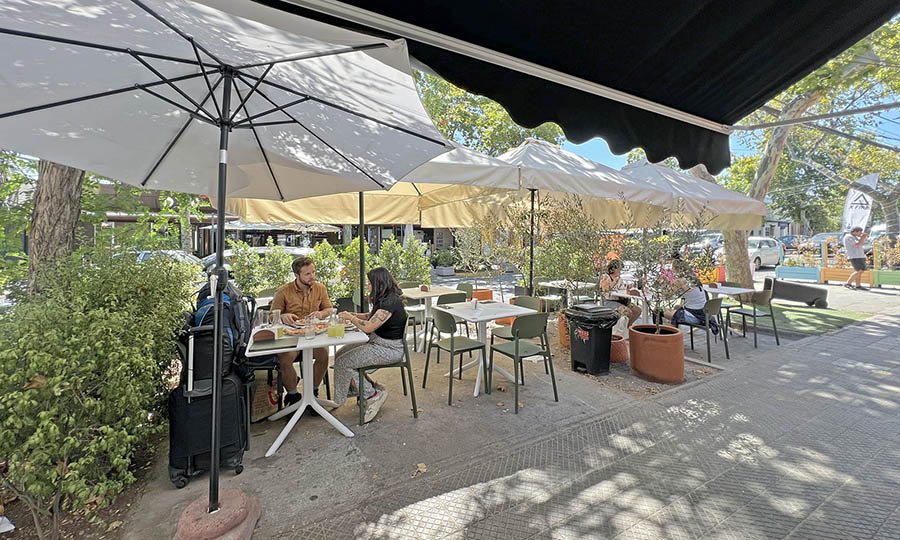 La terraza de Alleria Pizzer�a