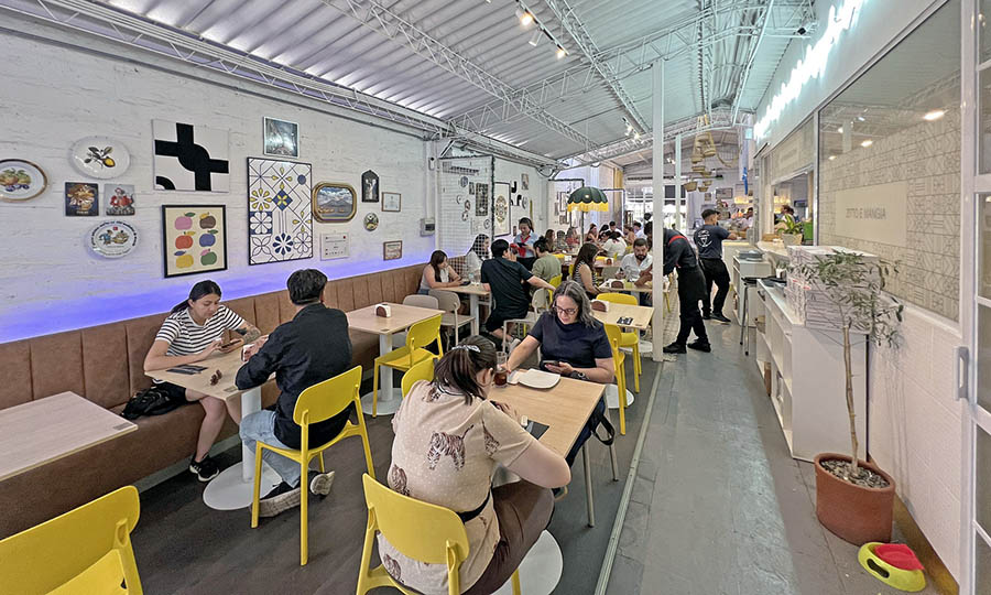 El sal�n interior de Alleria Pizzer�a