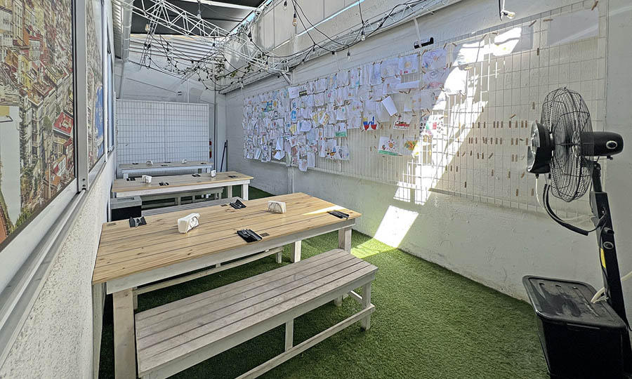 Sal�n complementario de Alleria Pizzer�a