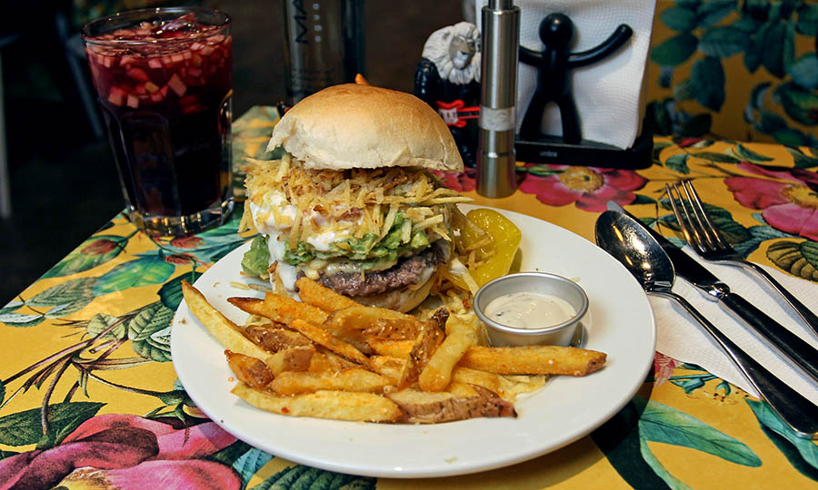 Imperdible Hamburguesas de wagyu en formato mediano y receta N4  - Don C�sar - MUT